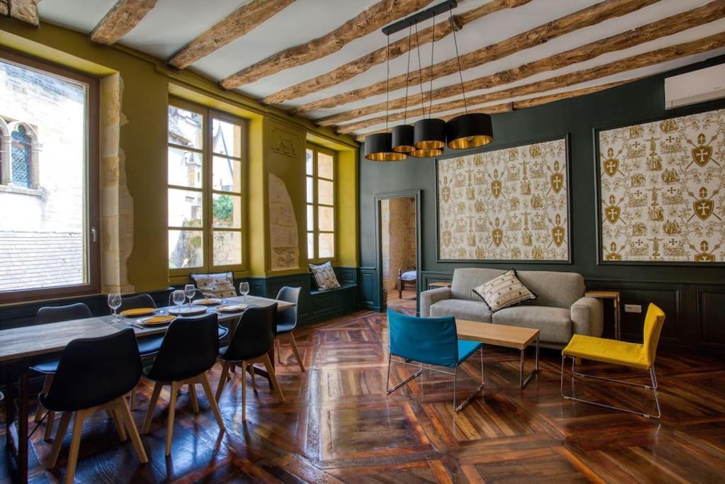 "Les Appartements De Betty A" Coeur Historique Sarlat-la-Canéda Eksteriør billede
