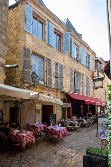 Les Appartements De Betty Coeur Historique Sarlat-la-Canéda Eksteriør billede